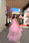 Fustani me tyl dhe elegant Fustani me tyl dhe elegant