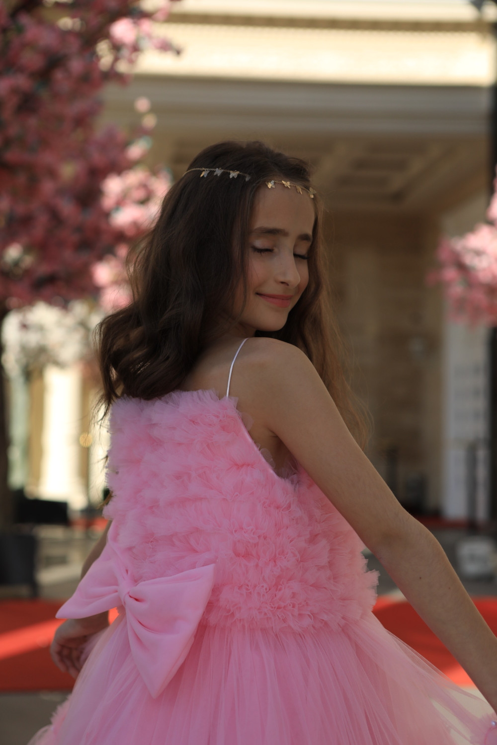 Fustani me tyl dhe elegant Fustani me tyl dhe elegant